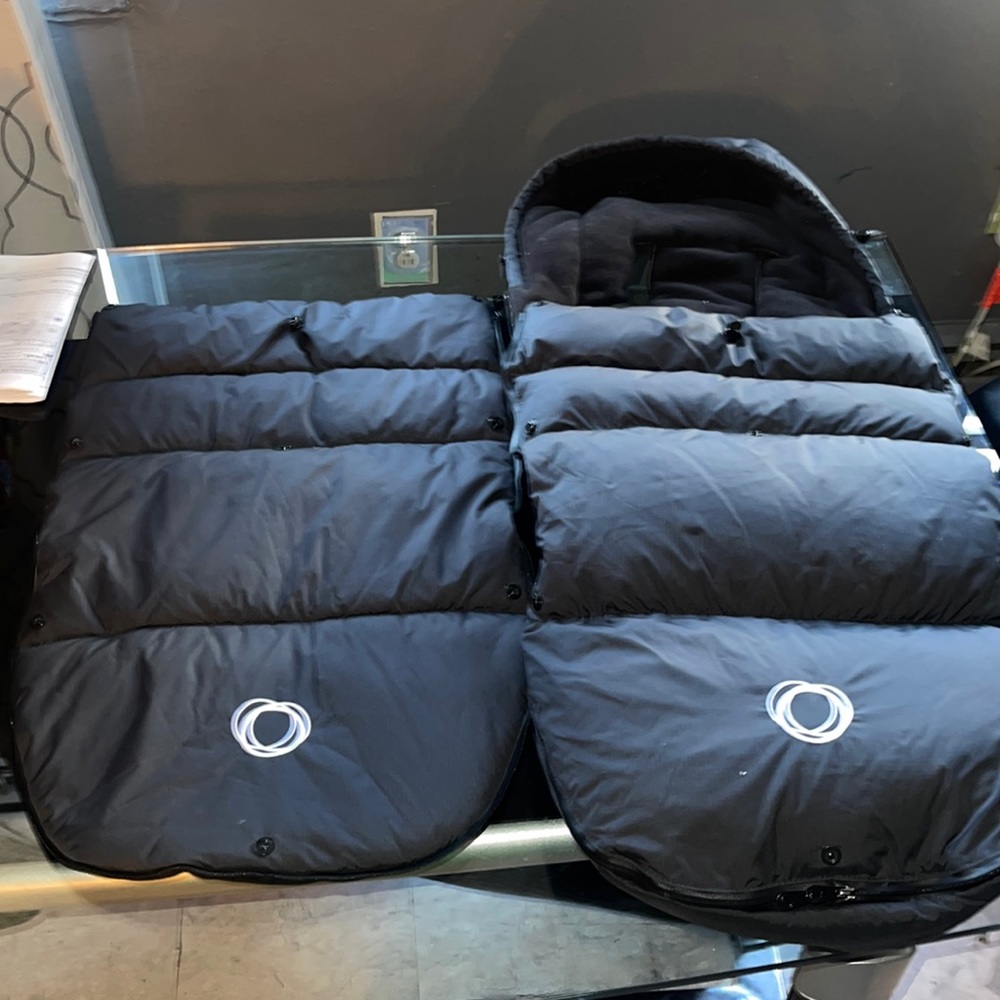 Stroller muff foot